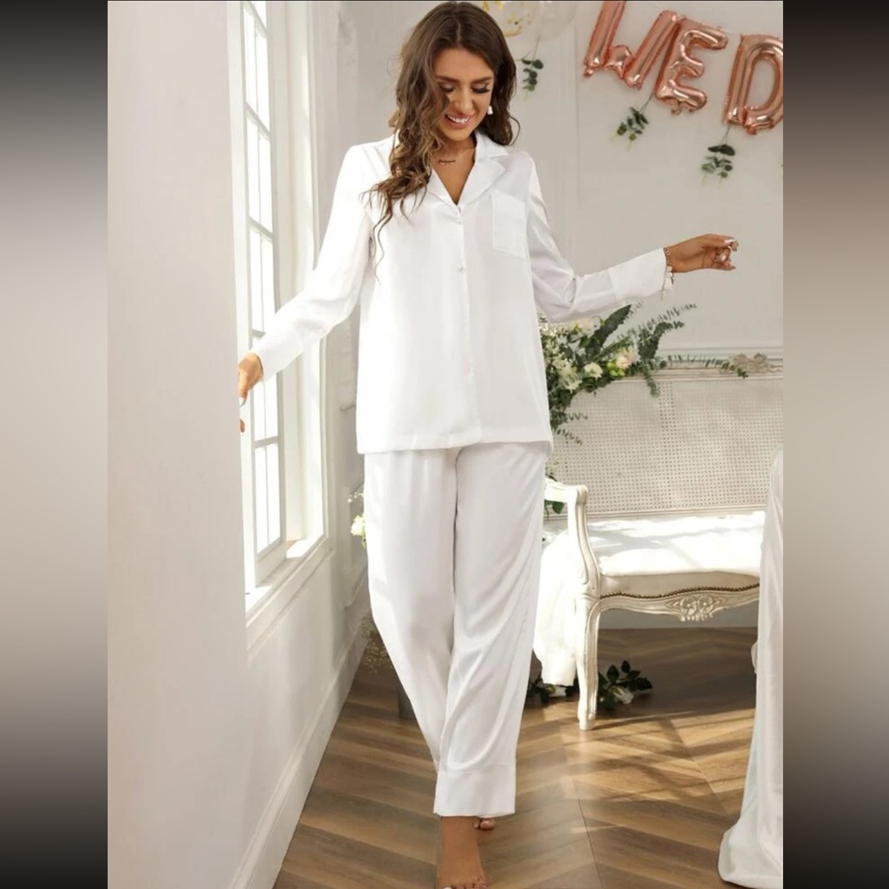 Never worn SHEIN white PJ set size small
